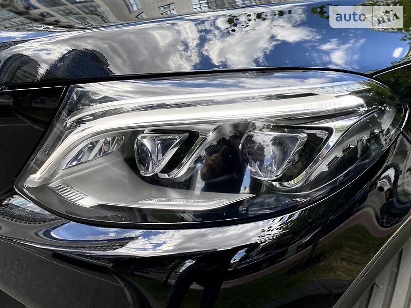 Позашляховик / Кросовер Mercedes-Benz GLE-Class 2016 в Києві