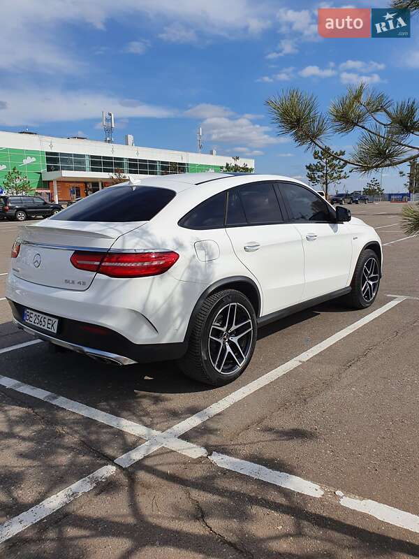 Внедорожник / Кроссовер Mercedes-Benz GLE-Class 2017 в Николаеве
