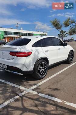 Внедорожник / Кроссовер Mercedes-Benz GLE-Class 2017 в 