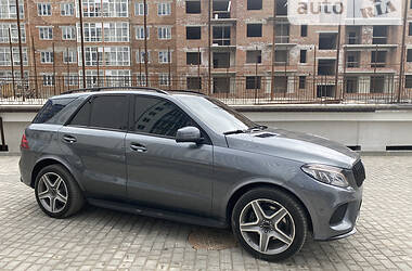 Внедорожник / Кроссовер Mercedes-Benz GLE-Class 2016 в Ивано-Франковске