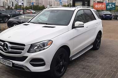 Внедорожник / Кроссовер Mercedes-Benz GLE-Class 2016 в 