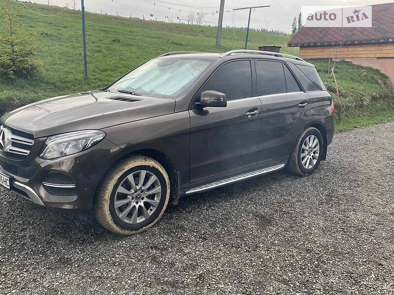 Позашляховик / Кросовер Mercedes-Benz GLE-Class 2017 в Сколе