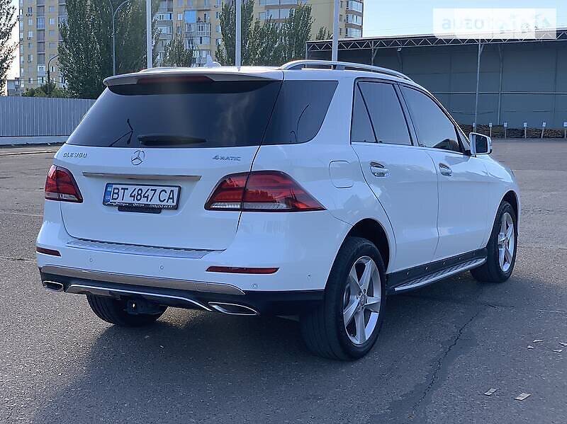 Позашляховик / Кросовер Mercedes-Benz GLE-Class 2016 в Києві