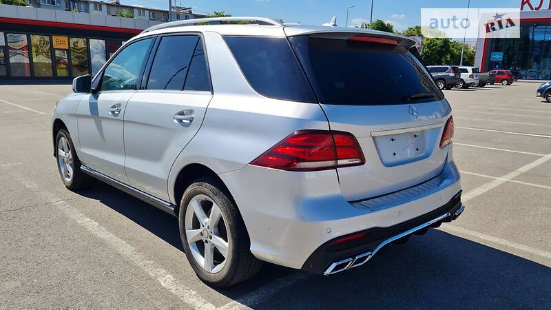 Позашляховик / Кросовер Mercedes-Benz GLE-Class 2015 в Олександрівці (Краматорського району) фото 11 Позашляховик / Кросовер Mercedes-Benz GLE-Class 2015 в Олександрівці (Краматорського району)