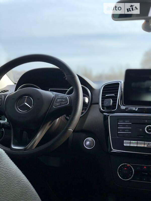 Позашляховик / Кросовер Mercedes-Benz GLE-Class 2017 в Києві