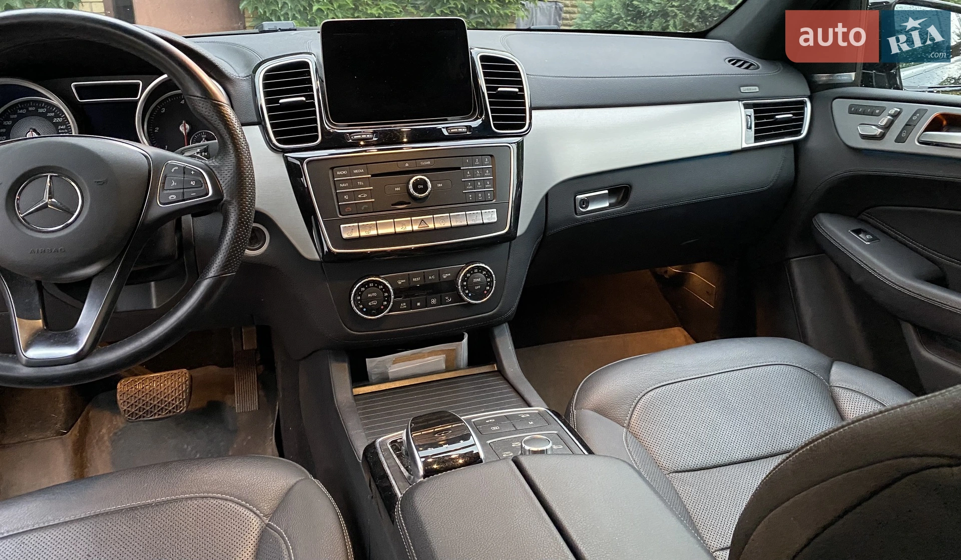 2016 Mercedes-Benz GLE - мініатюра 9