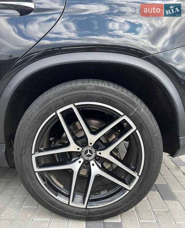Внедорожник / Кроссовер Mercedes-Benz GLE-Class 2017 в Хусте