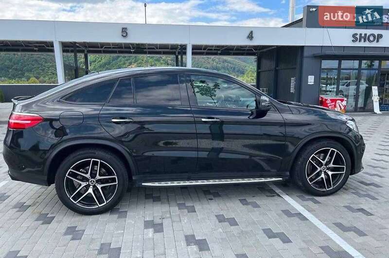 Внедорожник / Кроссовер Mercedes-Benz GLE-Class 2017 в Хусте