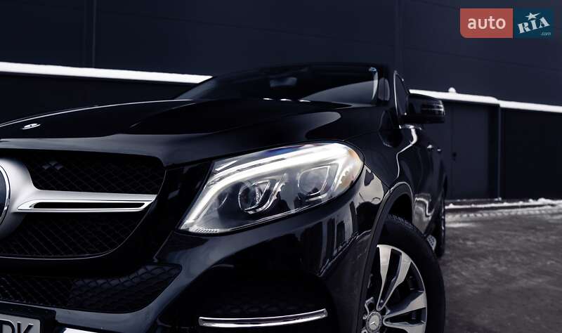 Внедорожник / Кроссовер Mercedes-Benz GLE-Class 2015 в Киеве