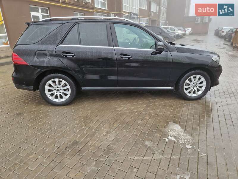 Mercedes-Benz GLE-Class 2018 Mercedes-Benz GLE-Class 2018