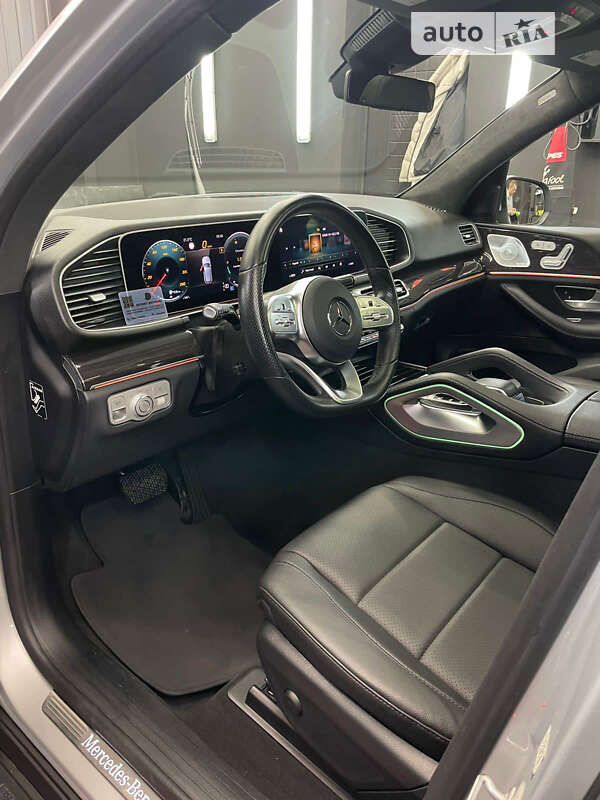 Внедорожник / Кроссовер Mercedes-Benz GLE-Class 2019 в Черновцах