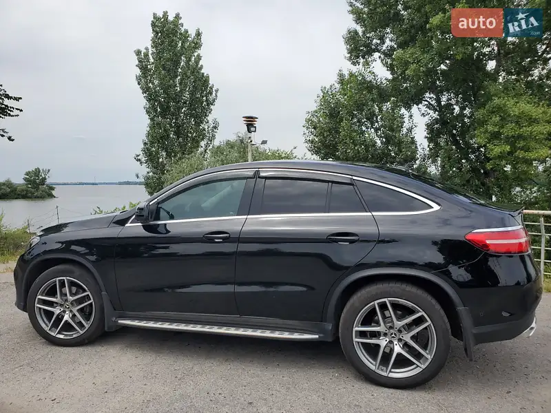 Mercedes-Benz GLE-Class
