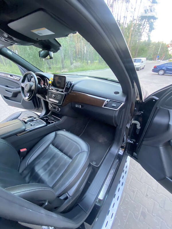 Позашляховик / Кросовер Mercedes-Benz GLE-Class 2016 в Ірпені