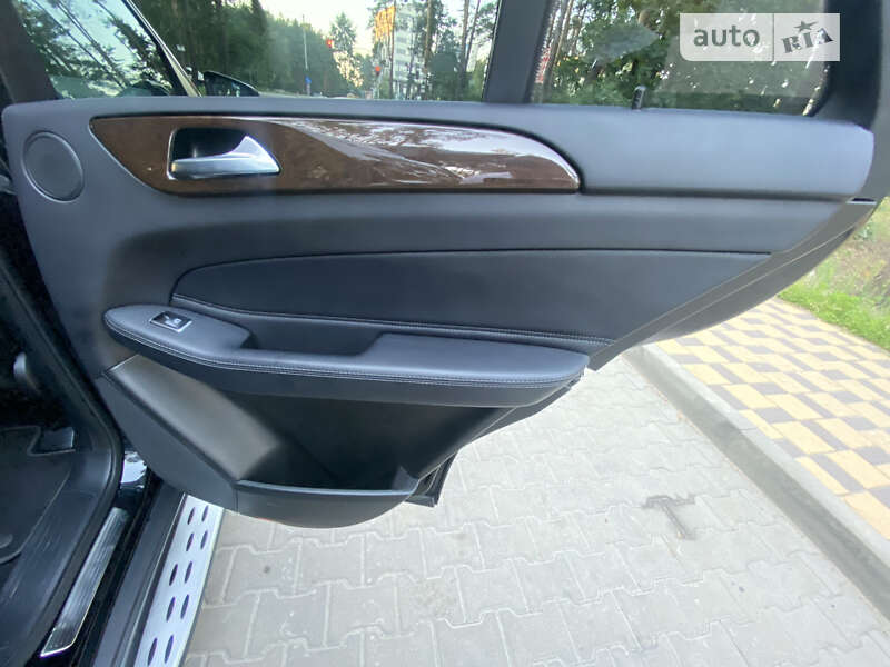 Позашляховик / Кросовер Mercedes-Benz GLE-Class 2016 в Ірпені