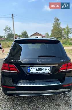 Внедорожник / Кроссовер Mercedes-Benz GLE-Class 2016 в 