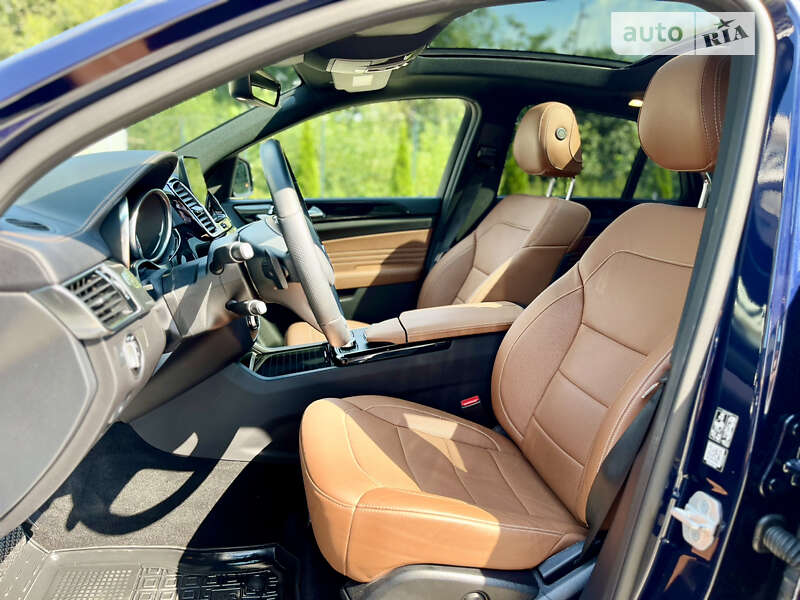 Внедорожник / Кроссовер Mercedes-Benz GLE-Class 2017 в Ивано-Франковске