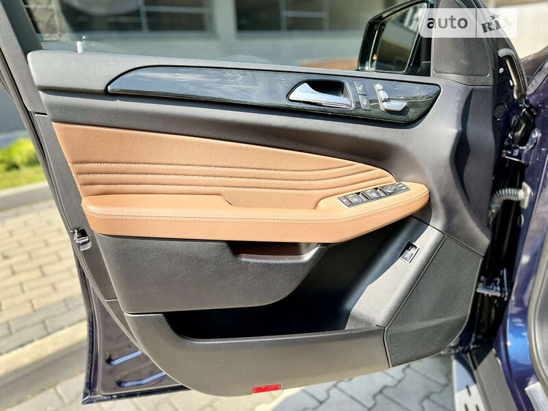 Внедорожник / Кроссовер Mercedes-Benz GLE-Class 2017 в Ивано-Франковске