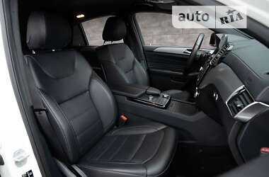Внедорожник / Кроссовер Mercedes-Benz GLE-Class 2016 в 