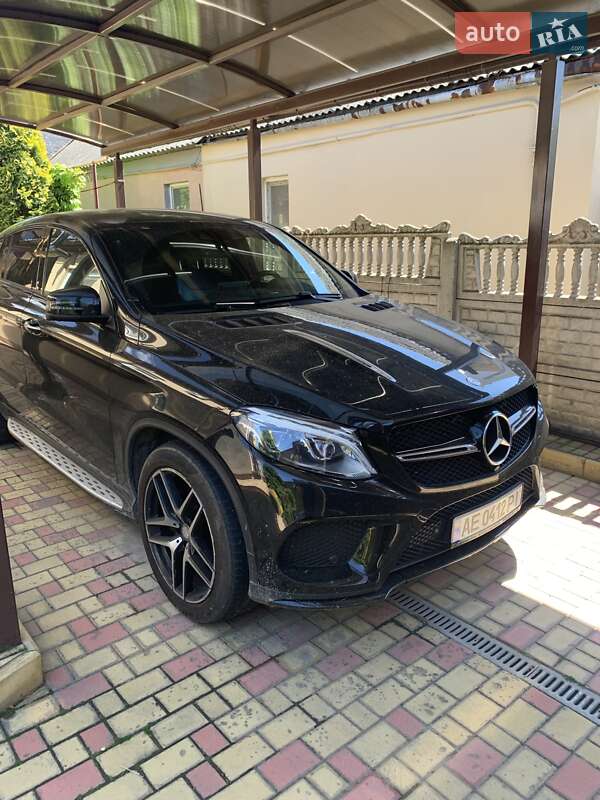 Позашляховик / Кросовер Mercedes-Benz GLE-Class 2015 в Дніпрі