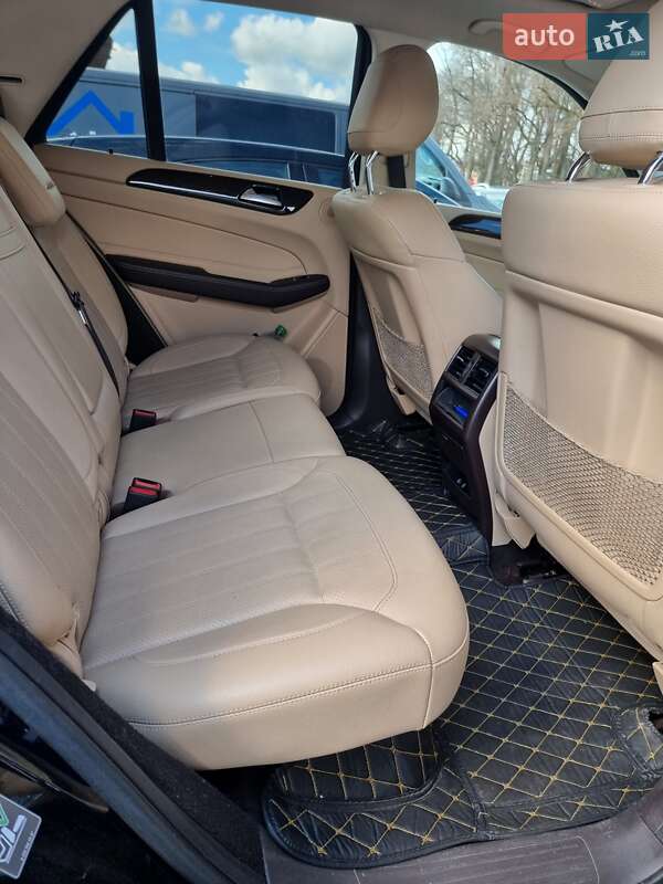 Внедорожник / Кроссовер Mercedes-Benz GLE-Class 2017 в Киеве