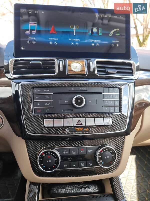 Внедорожник / Кроссовер Mercedes-Benz GLE-Class 2017 в Киеве