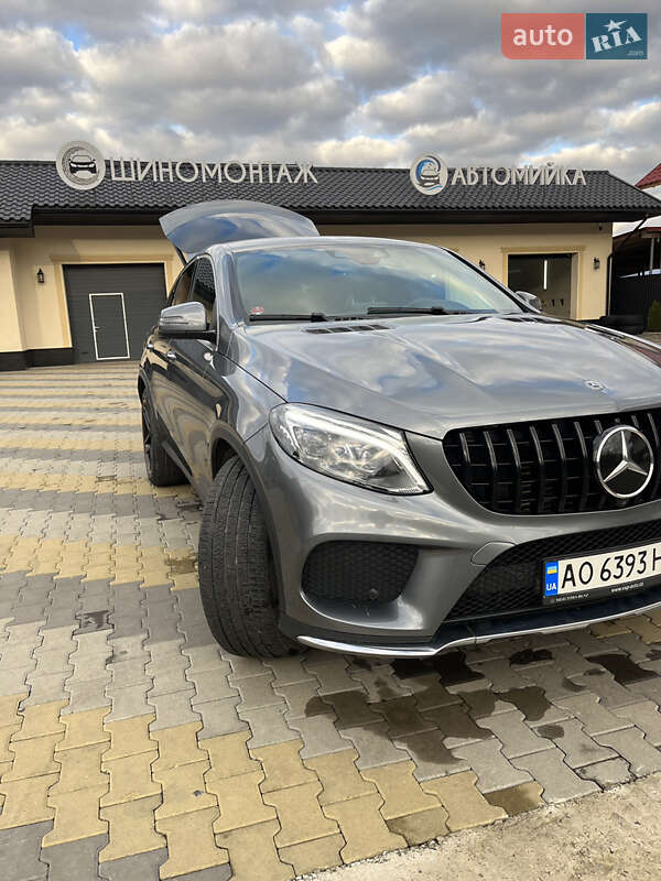 Внедорожник / Кроссовер Mercedes-Benz GLE-Class 2018 в Иршаве