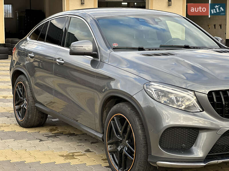 Внедорожник / Кроссовер Mercedes-Benz GLE-Class 2018 в Иршаве