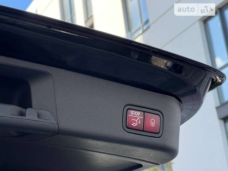 Позашляховик / Кросовер Mercedes-Benz GLE-Class 2017 в Києві фото 41 Позашляховик / Кросовер Mercedes-Benz GLE-Class 2017 в Києві