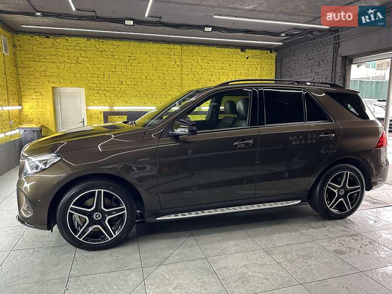 Внедорожник / Кроссовер Mercedes-Benz GLE-Class 2017 в Киеве