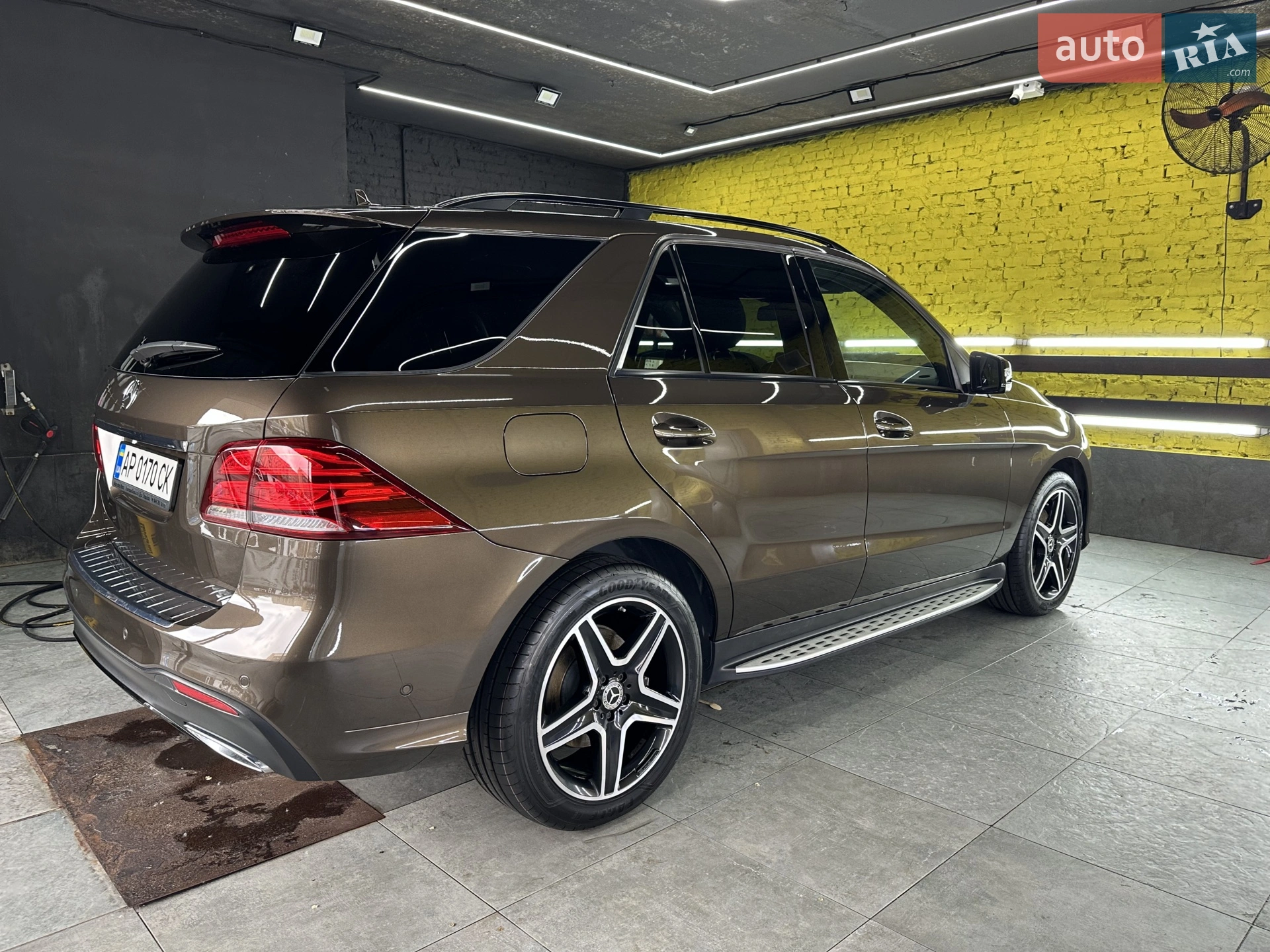 2017 Mercedes-Benz GLE - мініатюра 9