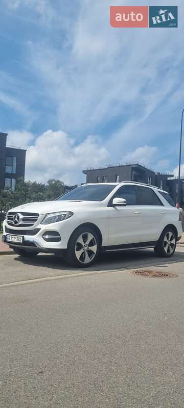 Внедорожник / Кроссовер Mercedes-Benz GLE-Class 2016 в Виннице