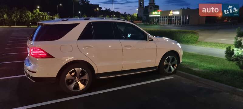 Внедорожник / Кроссовер Mercedes-Benz GLE-Class 2016 в Виннице