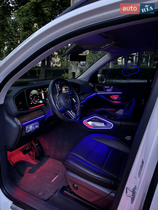 Внедорожник / Кроссовер Mercedes-Benz GLE-Class 2019 в Калуше