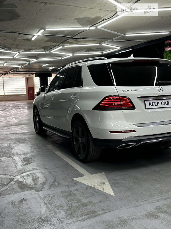 Позашляховик / Кросовер Mercedes-Benz GLE-Class 2016 в Одесі