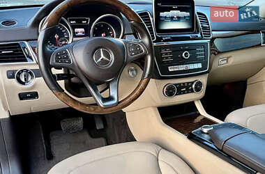 Позашляховик / Кросовер Mercedes-Benz GLE-Class 2015 в 