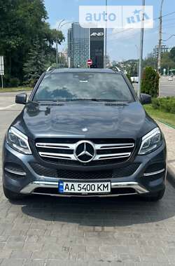 Позашляховик / Кросовер Mercedes-Benz GLE-Class 2015 в Києві