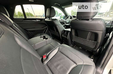 Позашляховик / Кросовер Mercedes-Benz GLE-Class 2019 в 