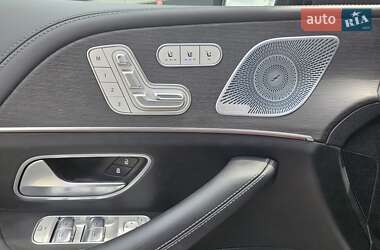 Позашляховик / Кросовер Mercedes-Benz GLE-Class 2020 в 