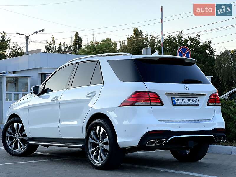 Позашляховик / Кросовер Mercedes-Benz GLE-Class 2018 в Одесі фото 18 Позашляховик / Кросовер Mercedes-Benz GLE-Class 2018 в Одесі