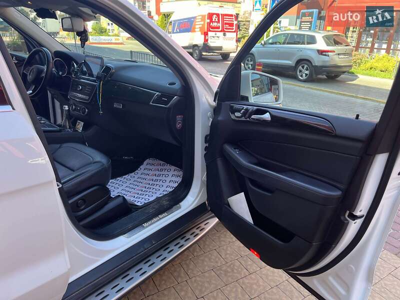 Внедорожник / Кроссовер Mercedes-Benz GLE-Class 2016 в Львове