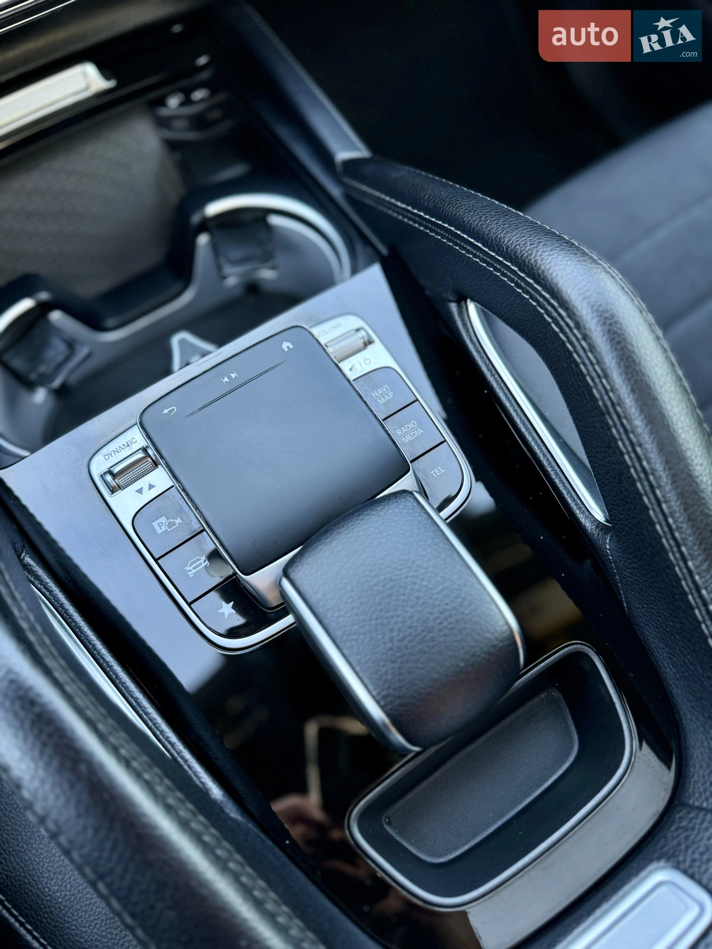 2019 Mercedes-Benz GLE - мініатюра 24