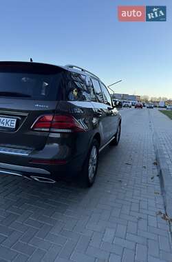 Внедорожник / Кроссовер Mercedes-Benz GLE-Class 2018 в 