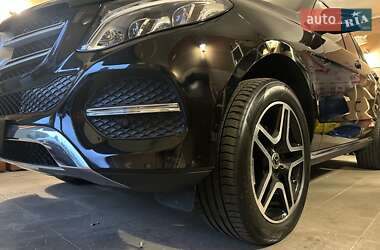 Внедорожник / Кроссовер Mercedes-Benz GLE-Class 2016 в 