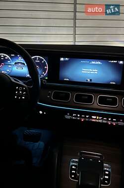 Позашляховик / Кросовер Mercedes-Benz GLE-Class 2019 в 