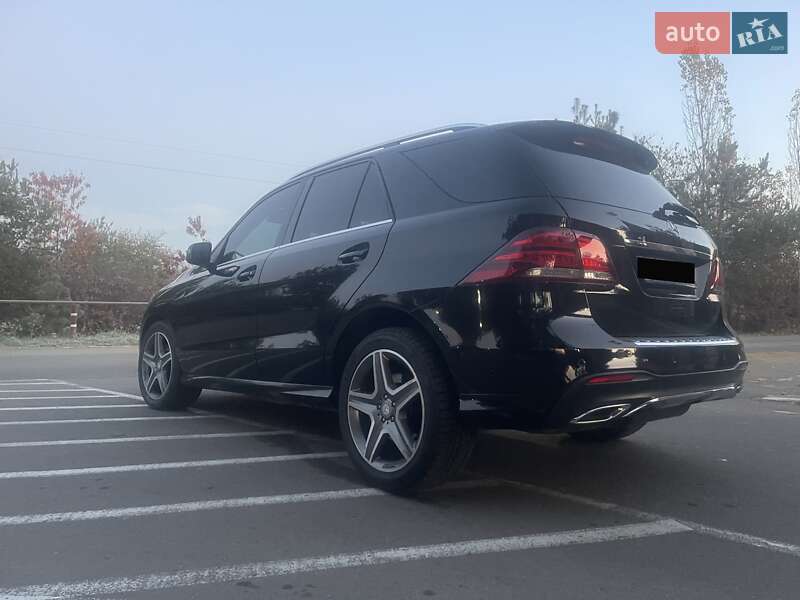 Внедорожник / Кроссовер Mercedes-Benz GLE-Class 2016 в Ужгороде