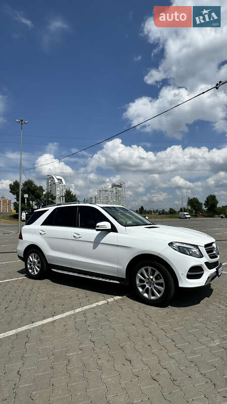 Внедорожник / Кроссовер Mercedes-Benz GLE-Class 2017 в Киеве