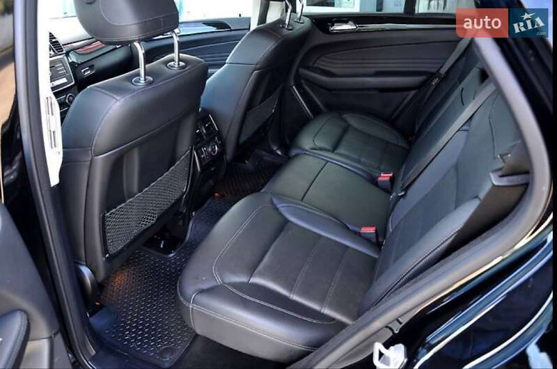 Позашляховик / Кросовер Mercedes-Benz GLE-Class 2016 в Києві