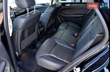 Внедорожник / Кроссовер Mercedes-Benz GLE-Class 2016 в 