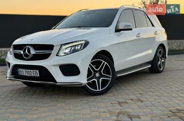 Позашляховик / Кросовер Mercedes-Benz GLE-Class 2015 в 