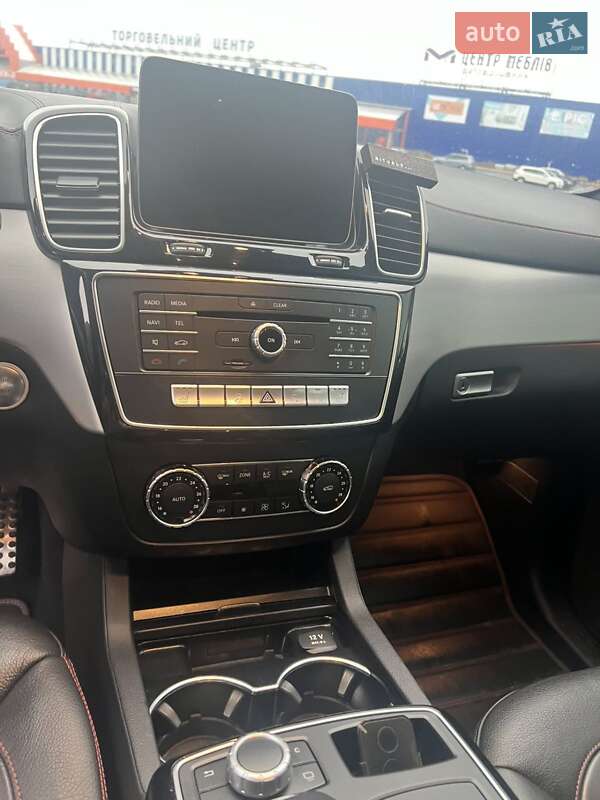 Позашляховик / Кросовер Mercedes-Benz GLE-Class 2017 в Львові фото 4 Позашляховик / Кросовер Mercedes-Benz GLE-Class 2017 в Львові